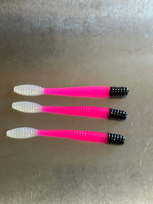 3.5" Hot Pink/Black Worm (8 - Pack)
